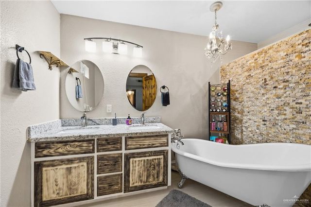 1811 Victoria Street, Mission, TX 78572