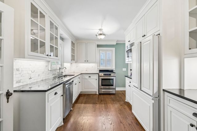 1910 Sweetbriar Ave, Nashville, TN 37212