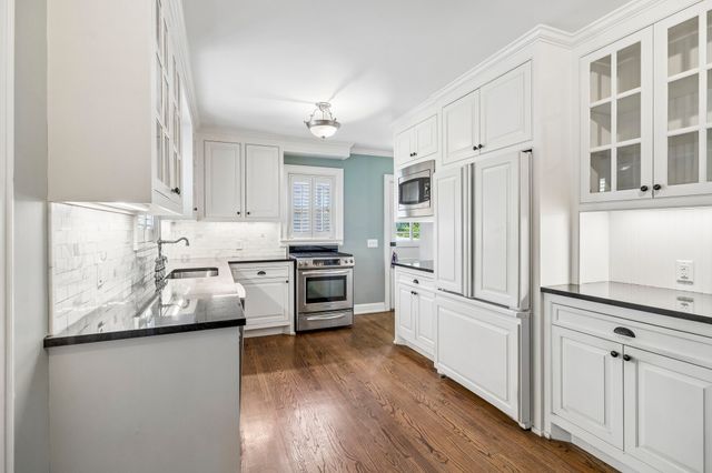 1910 Sweetbriar Ave, Nashville, TN 37212
