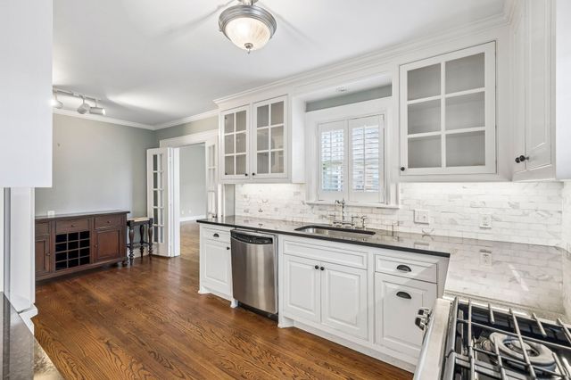 1910 Sweetbriar Ave, Nashville, TN 37212