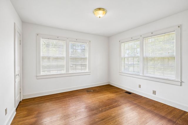 1910 Sweetbriar Ave, Nashville, TN 37212