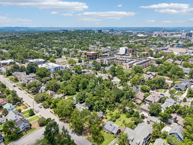 1910 Sweetbriar Ave, Nashville, TN 37212