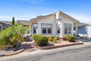 195 Tierra Rejada Road 118, Simi Valley, CA 93065