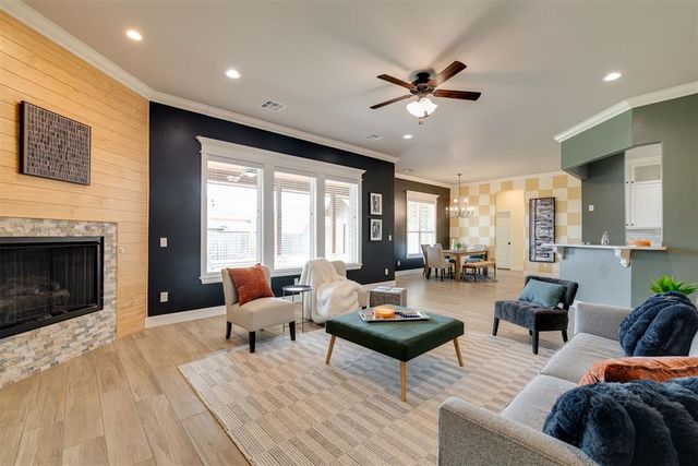 3904 Wedgewood Creek Drive, Oklahoma City, OK 73179