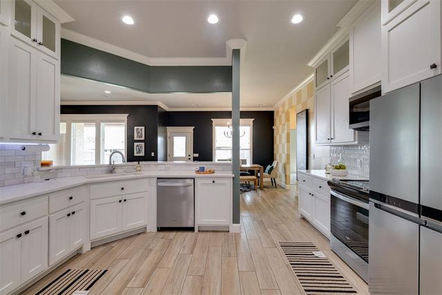 3904 Wedgewood Creek Drive, Oklahoma City, OK 73179