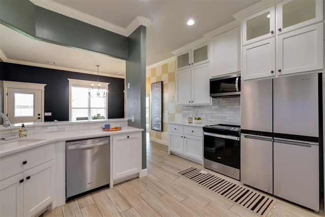 3904 Wedgewood Creek Drive, Oklahoma City, OK 73179