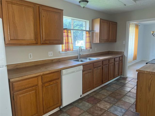 2134 Collingsfield Drive, Sugar Land, TX 77478