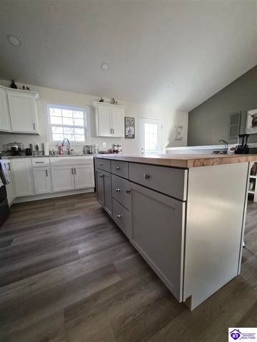 118 Sawgrass Avenue, Vine Grove, KY 40175