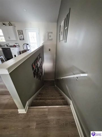 118 Sawgrass Avenue, Vine Grove, KY 40175