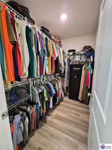 118 Sawgrass Avenue, Vine Grove, KY 40175