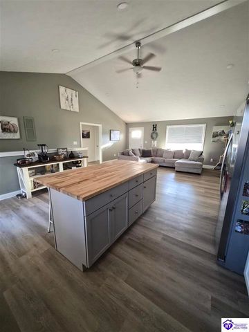 118 Sawgrass Avenue, Vine Grove, KY 40175