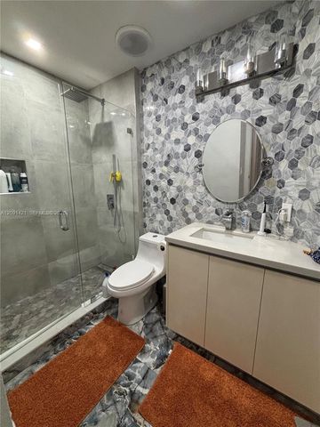 7983 NW 114th Place, Doral, FL 33178