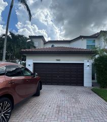 7983 NW 114th Place, Doral, FL 33178