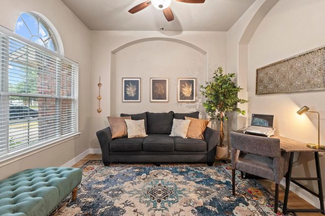 1020 Portchester Castle PATH, Pflugerville, TX 78660