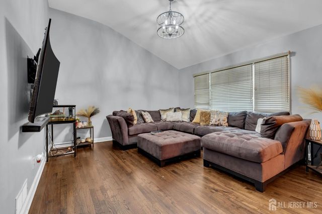 63 Daniel Street, Carteret, NJ 07008