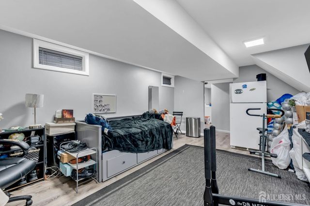 63 Daniel Street, Carteret, NJ 07008