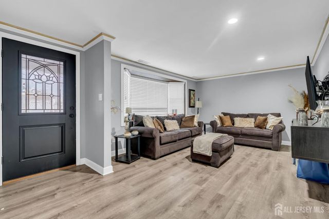 63 Daniel Street, Carteret, NJ 07008