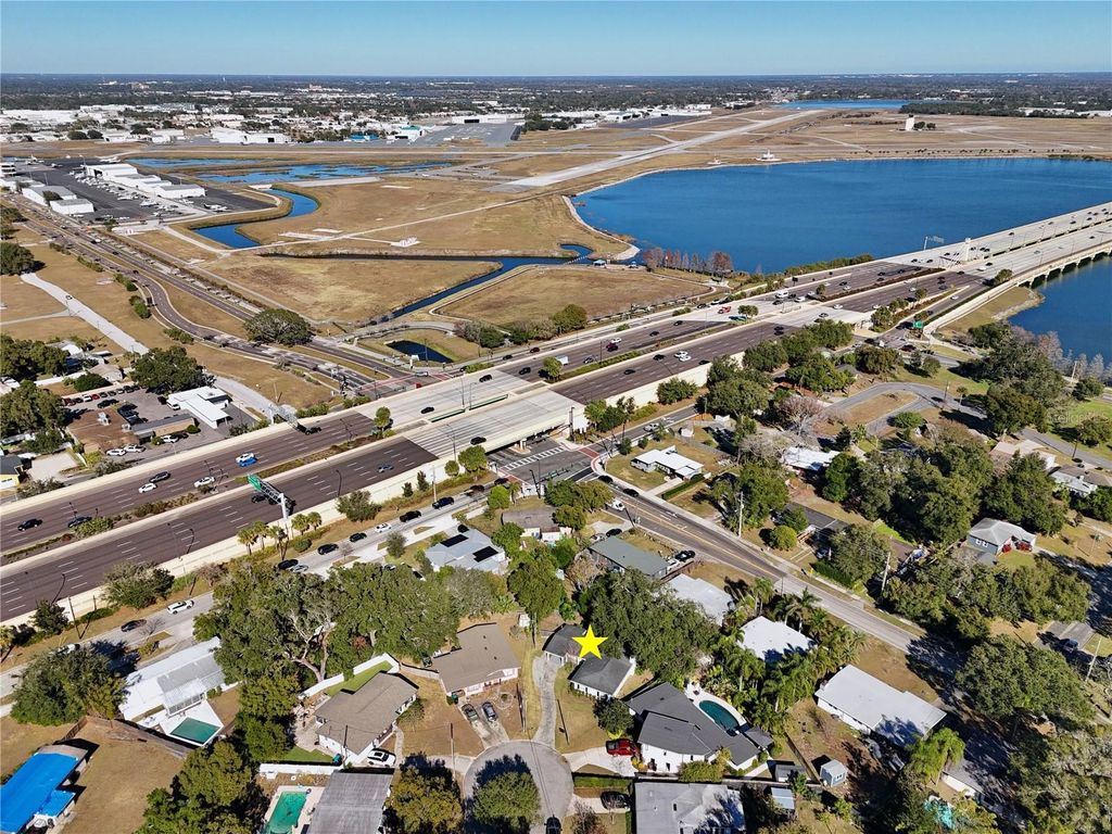 Image 42 of property listing at 427 SUNGLOW COURT, Orlando, FL 32803