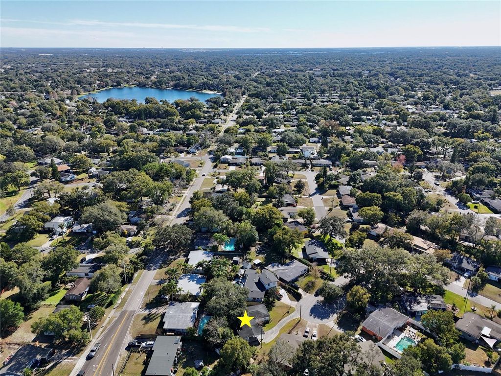 Image 47 of property listing at 427 SUNGLOW COURT, Orlando, FL 32803