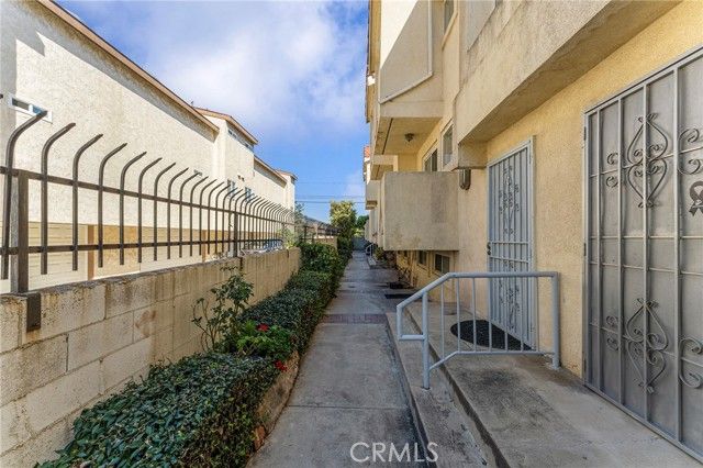 1213 W 168th Street C, Gardena, CA 90247