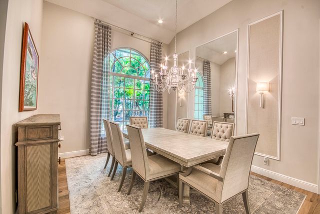 185 Thornton Drive, Palm Beach Gardens, FL 33418