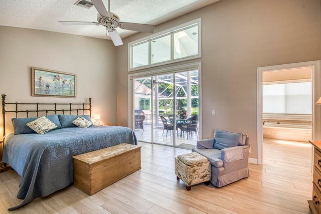 185 Thornton Drive, Palm Beach Gardens, FL 33418