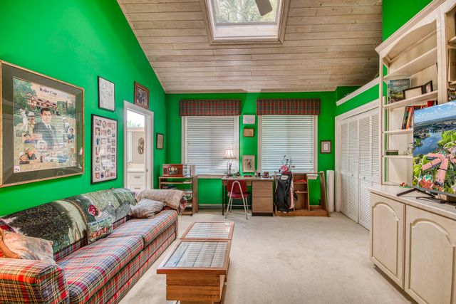 185 Thornton Drive, Palm Beach Gardens, FL 33418