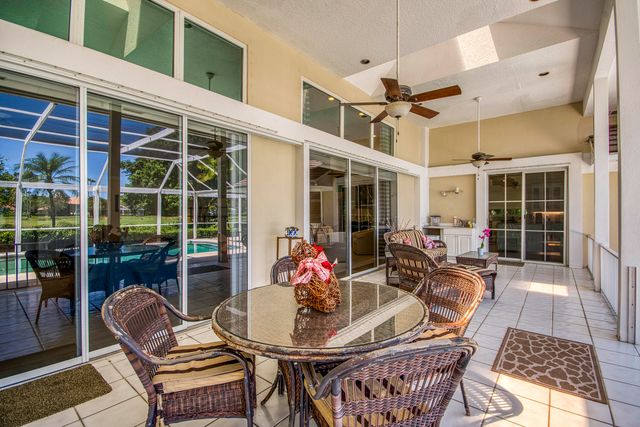 185 Thornton Drive, Palm Beach Gardens, FL 33418