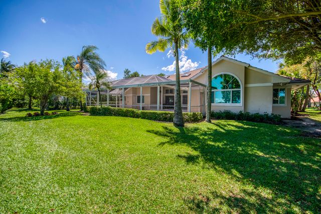 185 Thornton Drive, Palm Beach Gardens, FL 33418