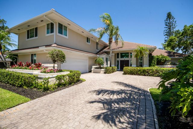 185 Thornton Drive, Palm Beach Gardens, FL 33418