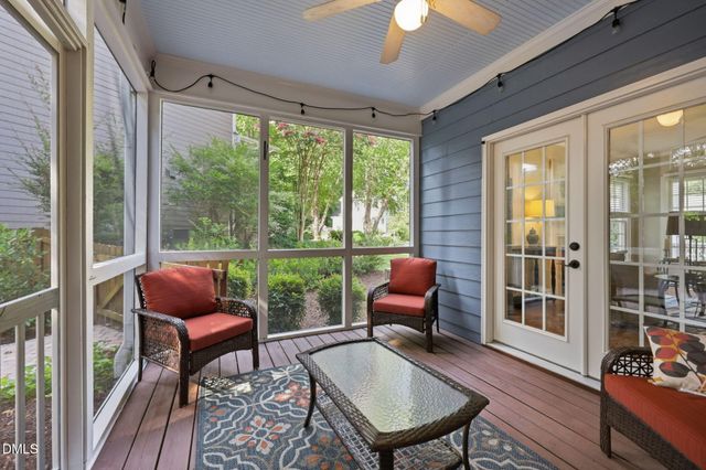 200 Maple Creek Court, Apex, NC 27502
