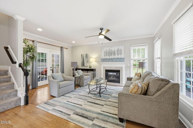 200 Maple Creek Court, Apex, NC 27502