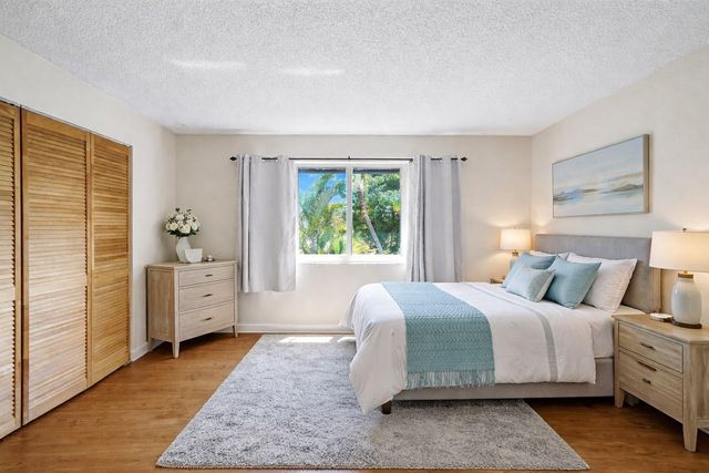 3010 NE 21st Terrace, Fort Lauderdale, FL 33306