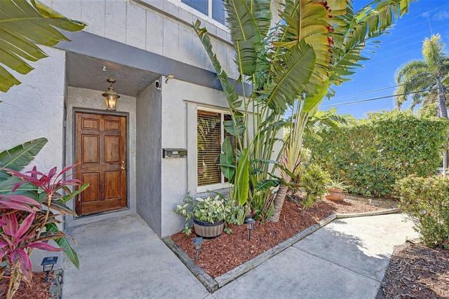 3010 NE 21st Terrace, Fort Lauderdale, FL 33306