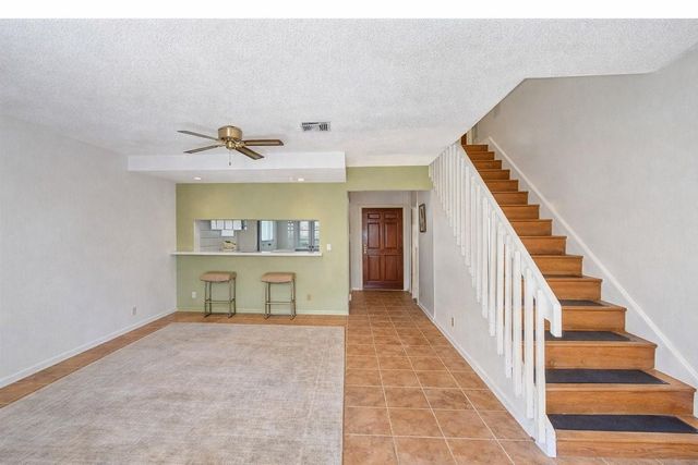 3010 NE 21st Terrace, Fort Lauderdale, FL 33306