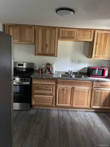 334 S 24th Street, Saginaw, MI 48601