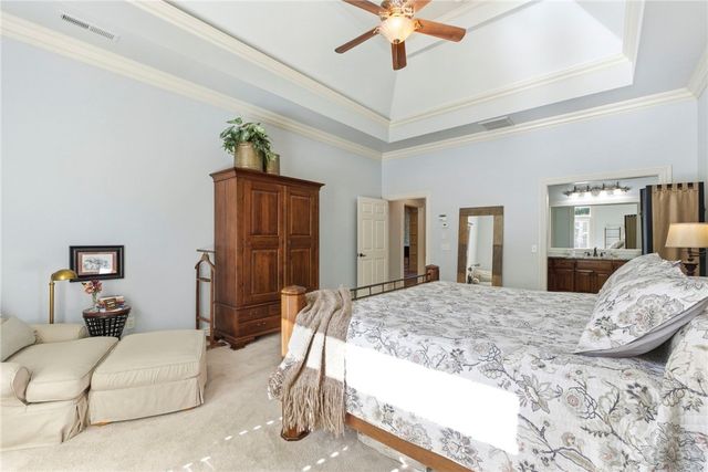 350 Polo Drive, Fayetteville, AR 72703