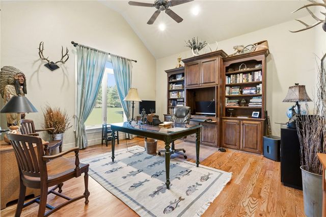350 Polo Drive, Fayetteville, AR 72703
