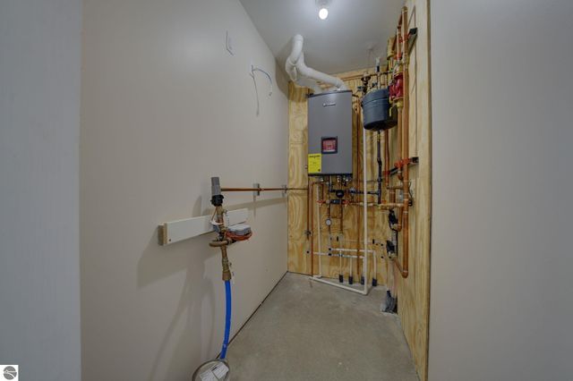 3882 Falling Leaf Trail, Traverse City, MI 49686