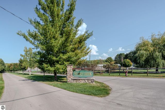 3882 Falling Leaf Trail, Traverse City, MI 49686