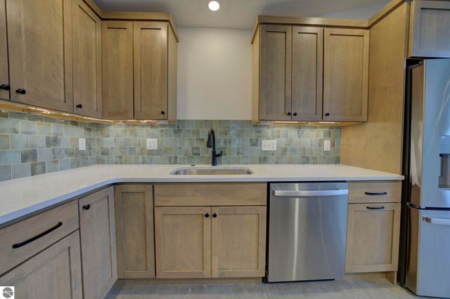 3882 Falling Leaf Trail, Traverse City, MI 49686