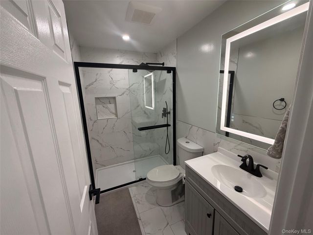 43 Dewitt, Valley Stream, NY 11580