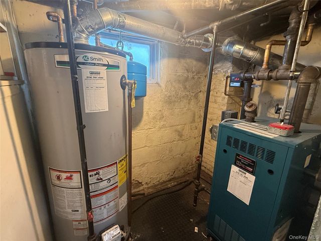 43 Dewitt, Valley Stream, NY 11580