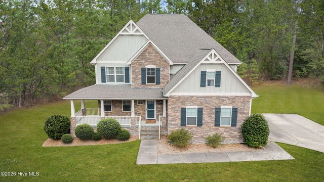 195 Glenmoor Drive, Southern Pines, NC 28387