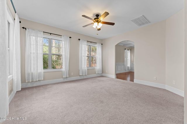 195 Glenmoor Drive, Southern Pines, NC 28387