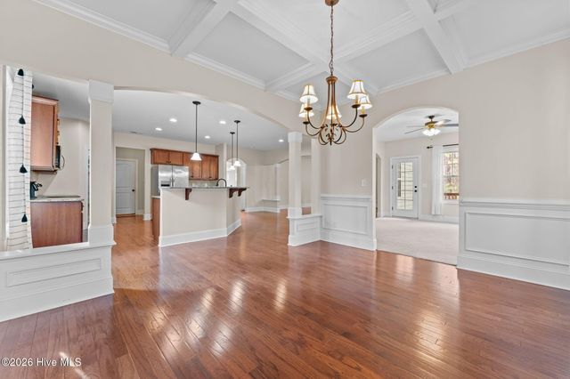 195 Glenmoor Drive, Southern Pines, NC 28387