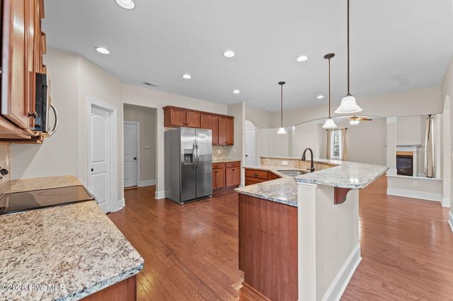 195 Glenmoor Drive, Southern Pines, NC 28387