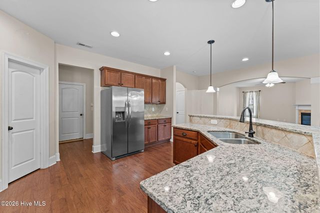 195 Glenmoor Drive, Southern Pines, NC 28387