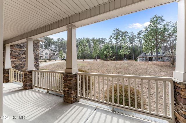195 Glenmoor Drive, Southern Pines, NC 28387