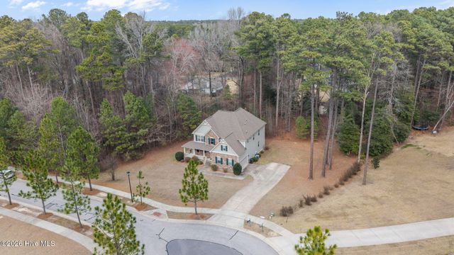 195 Glenmoor Drive, Southern Pines, NC 28387
